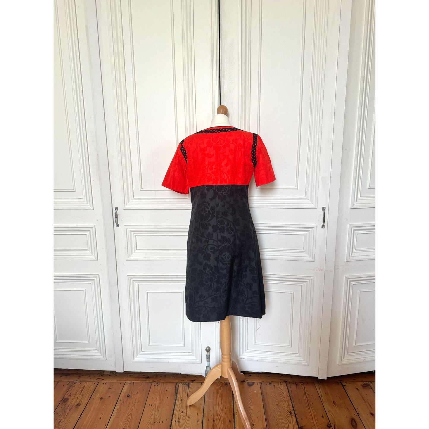 1995 Red Black Silk Dress