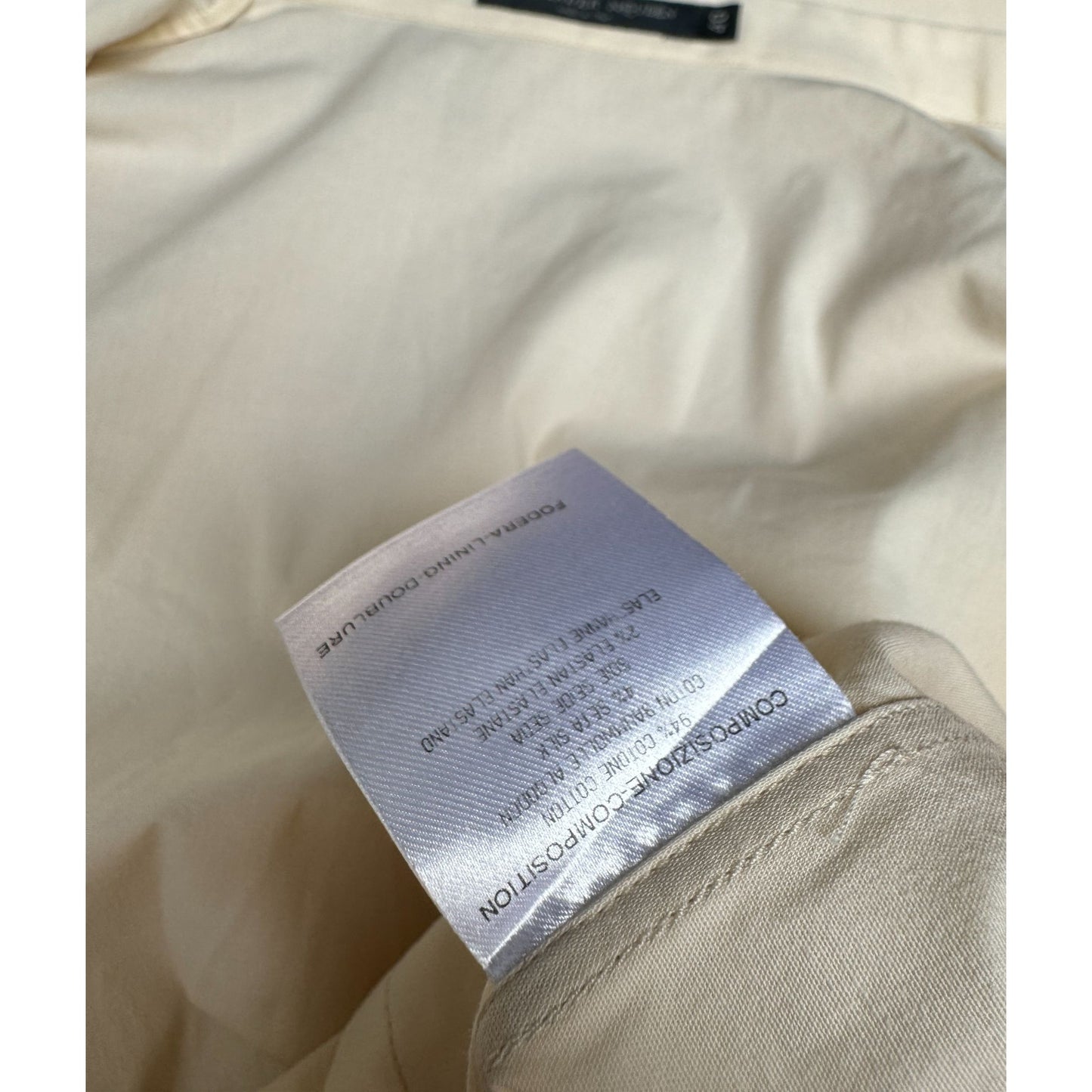 Vintage High-Collar Sculpted Shirt