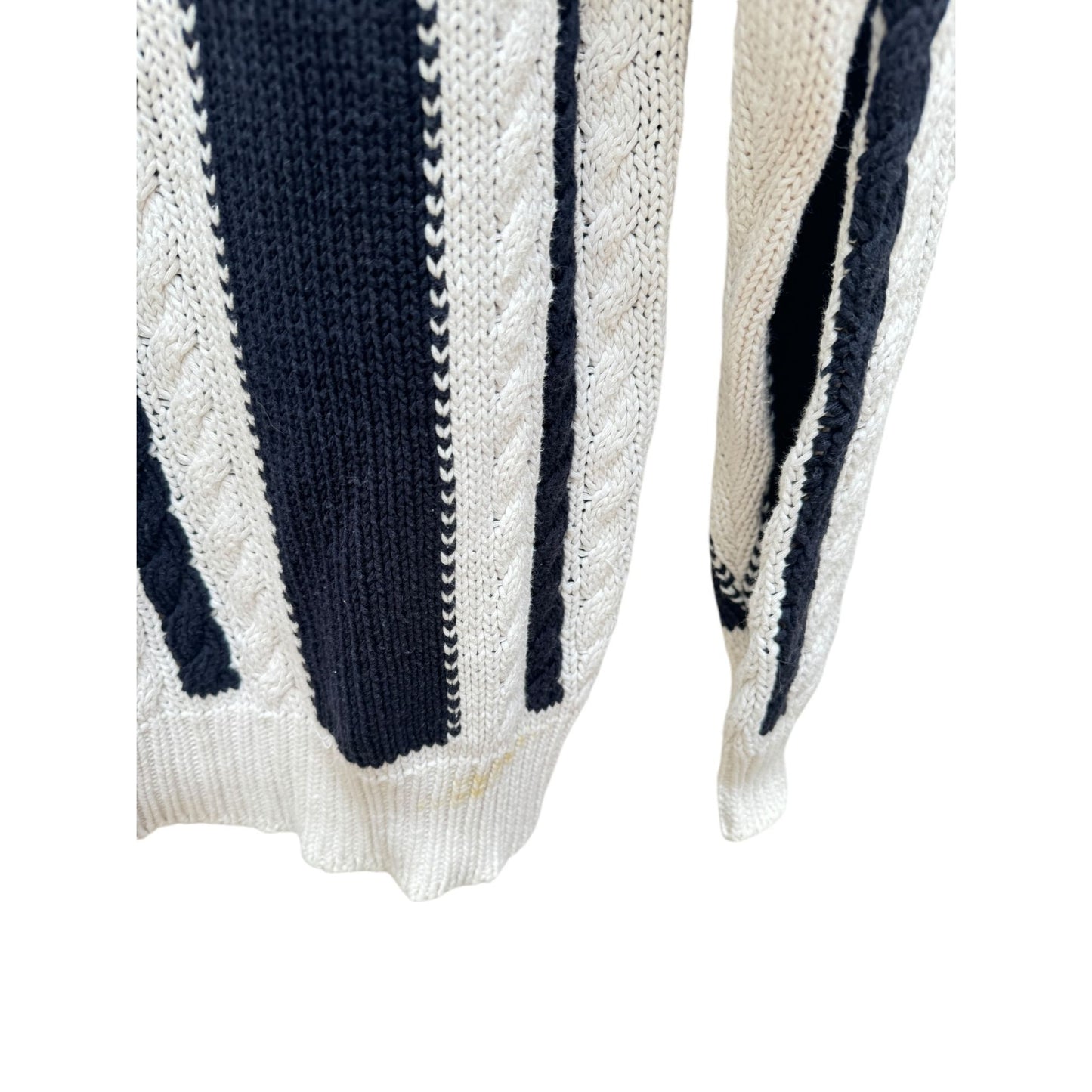 Heavy Cream / Black Knit