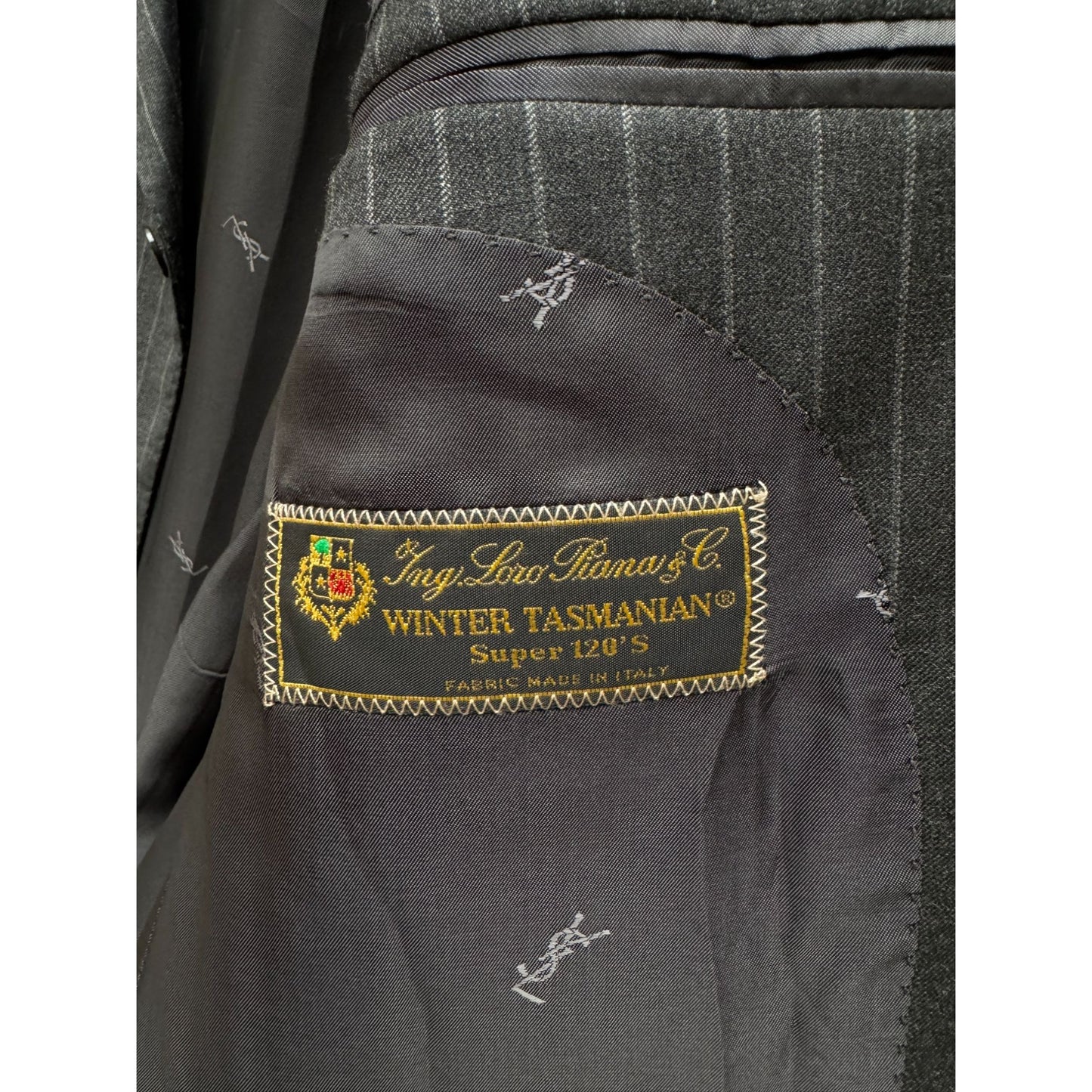 Yves Saint Laurent x Loro Piana
Dark Grey Pinstripe Wool Suit Size EU 52 / US 42R