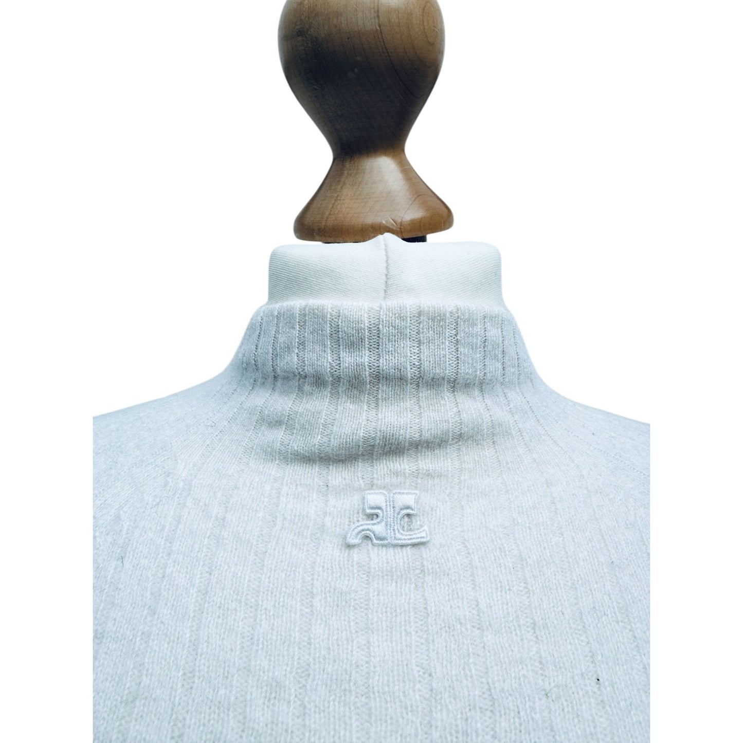 White Knitted Cashmere Top
