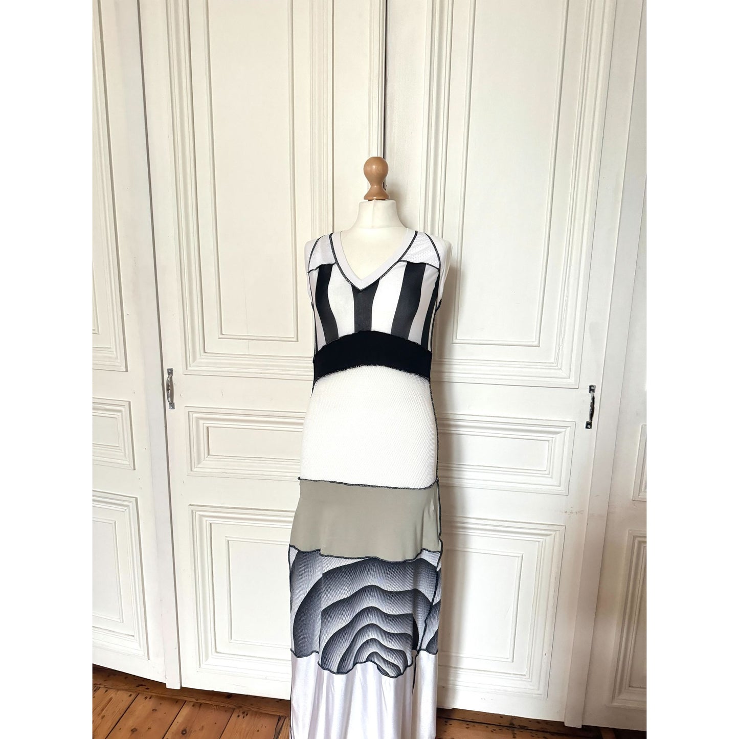 Vintage Fusion Maxi Dress Size M