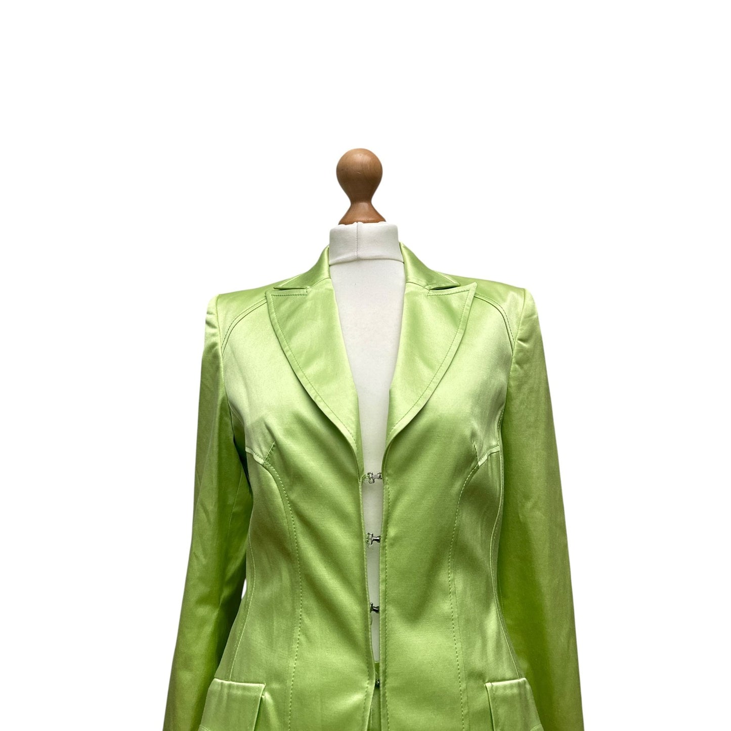 Vintage Apple Green Twin Set – Blazer & Skirt