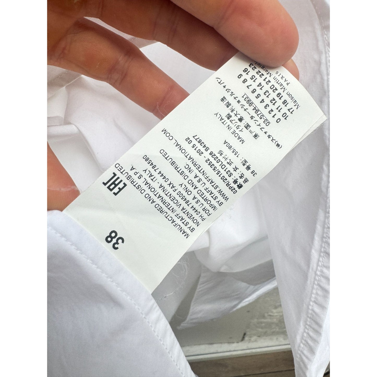 SS 2015
White Asymmetric Shirt