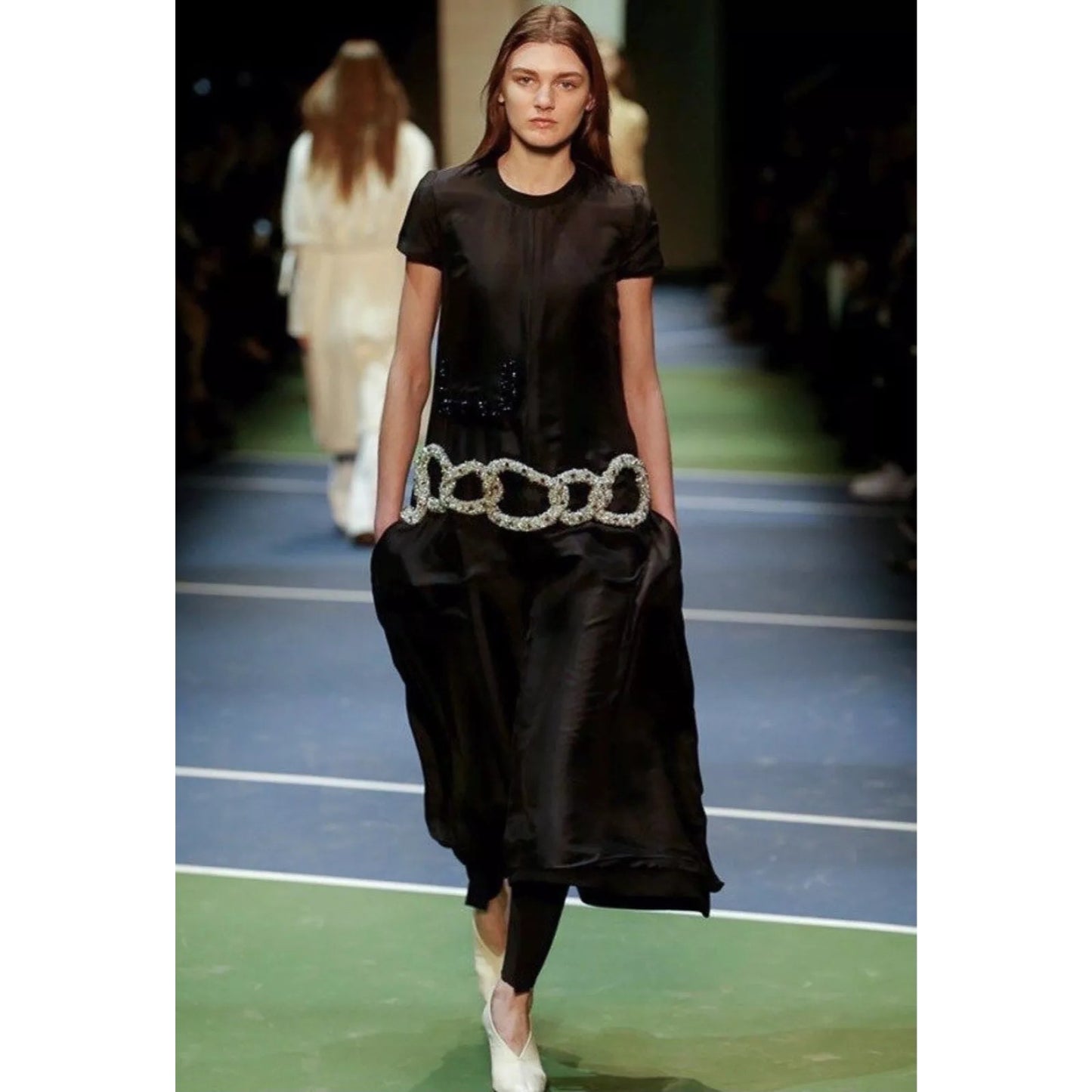 Phoebe Philo Winter 2016 Runway Mulberry Silk Dress with Crystal Embellished Belt Size 36 / XS to S
