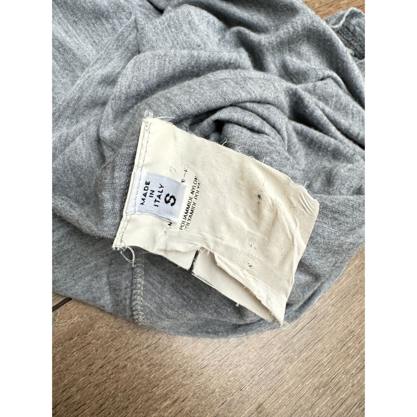 Fall / Winter 2005
Grey Asymmetric T-Shirt