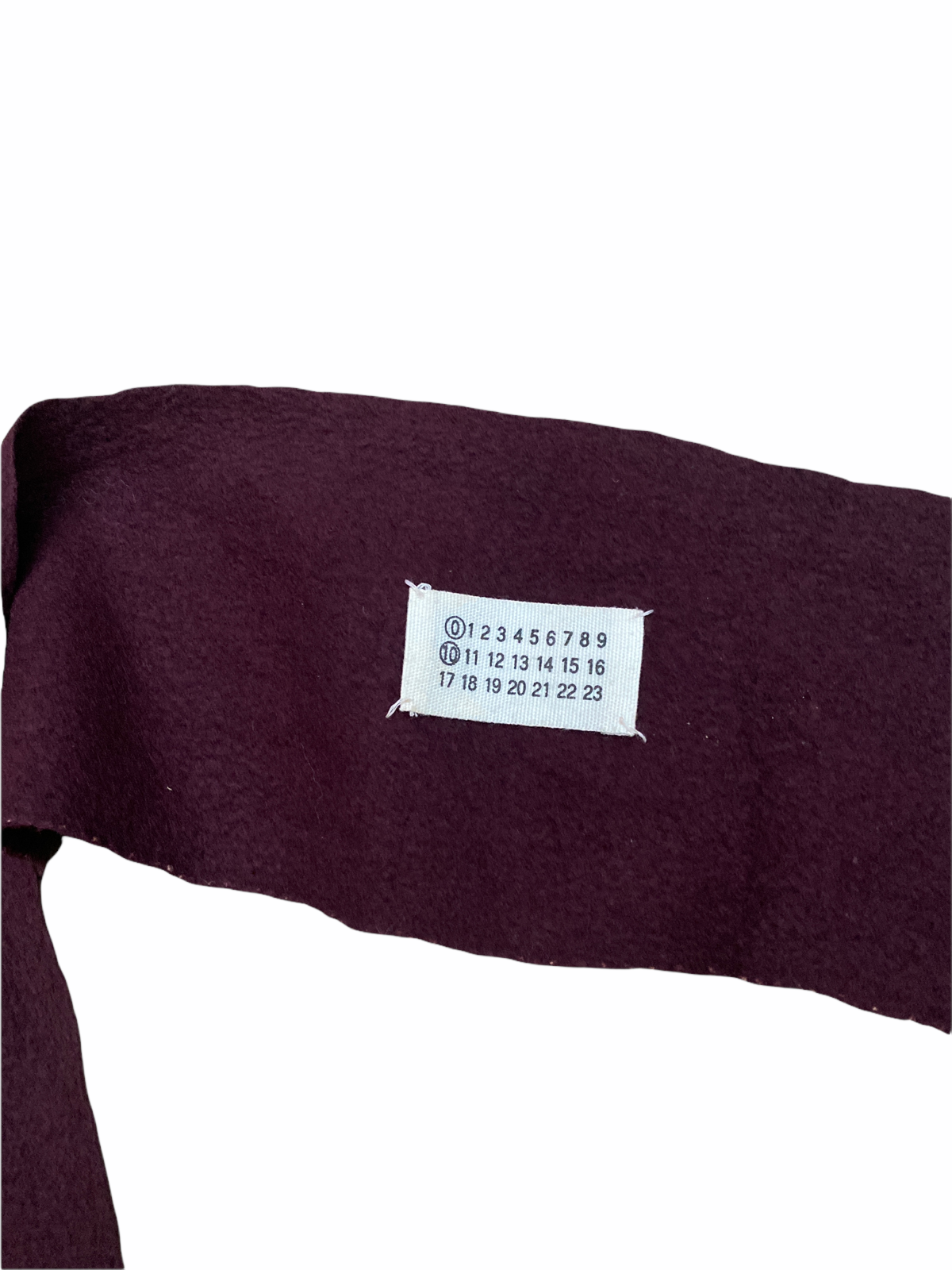 Artisanal 0 10 Burgundy Wool Scarf