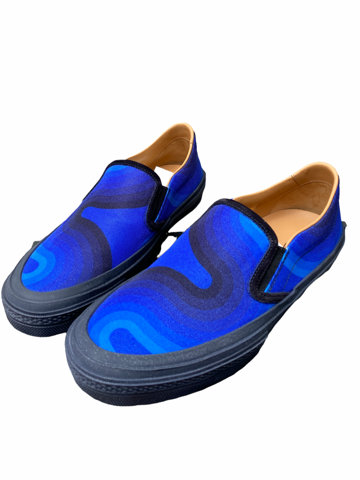 Iconic Waves patterns Blue Slip Ons
