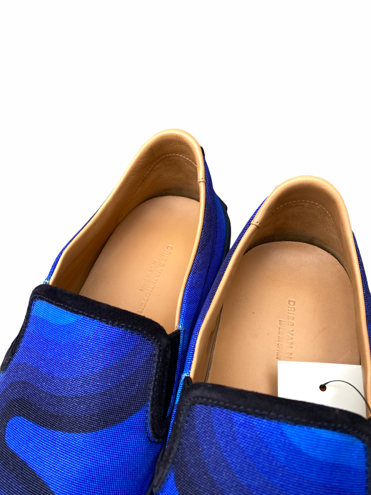 Iconic Waves patterns Blue Slip Ons