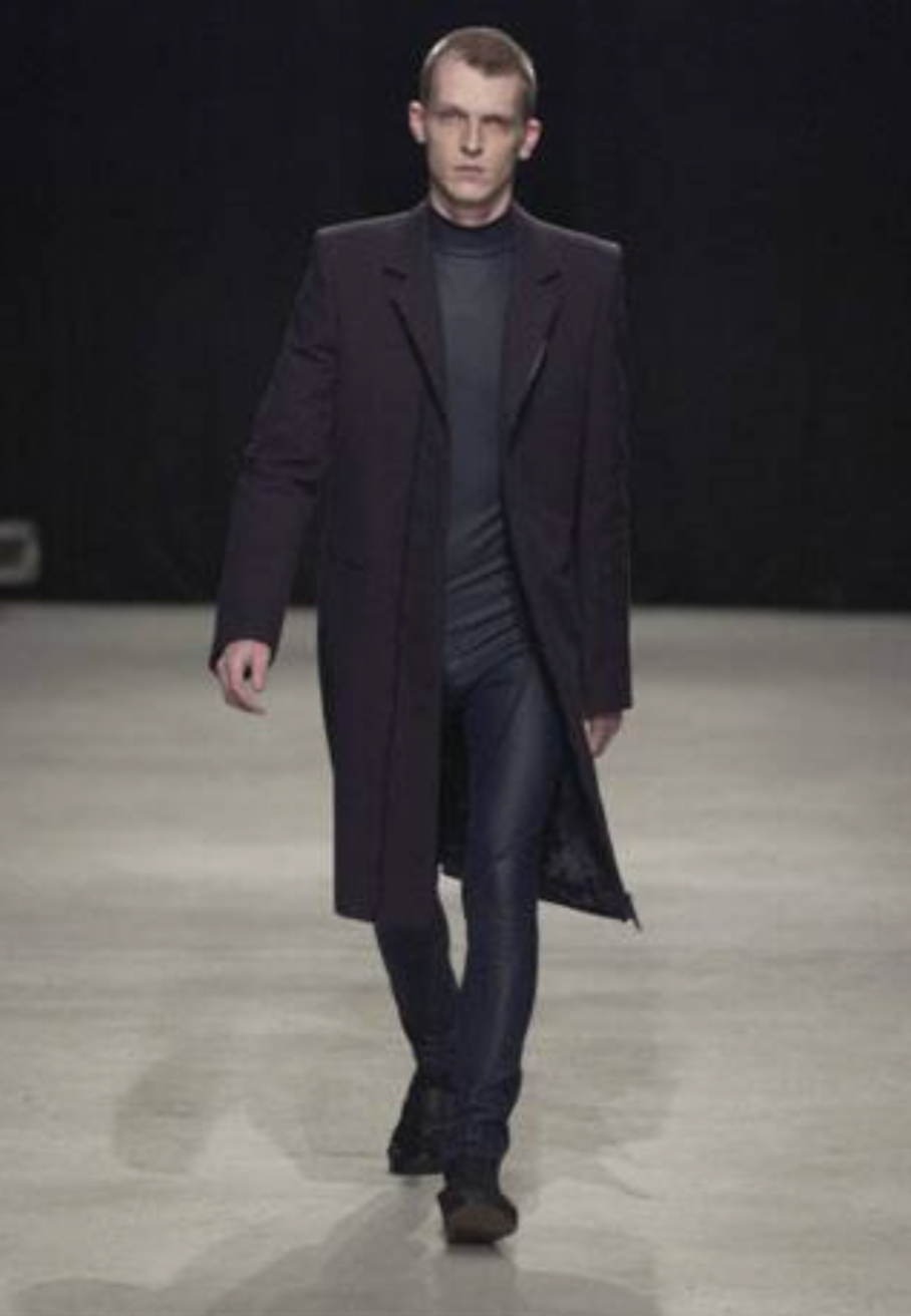FW 2004 - 2005 Waves Black zipped coat Size 48