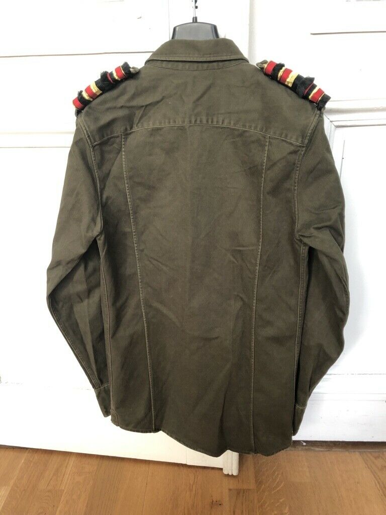 Balmain X H&M Kaki
Military Shirt
Size XS