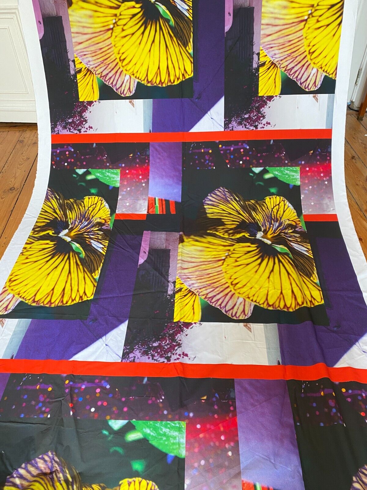 SS 2020 Huge Fabric Photograph Picture