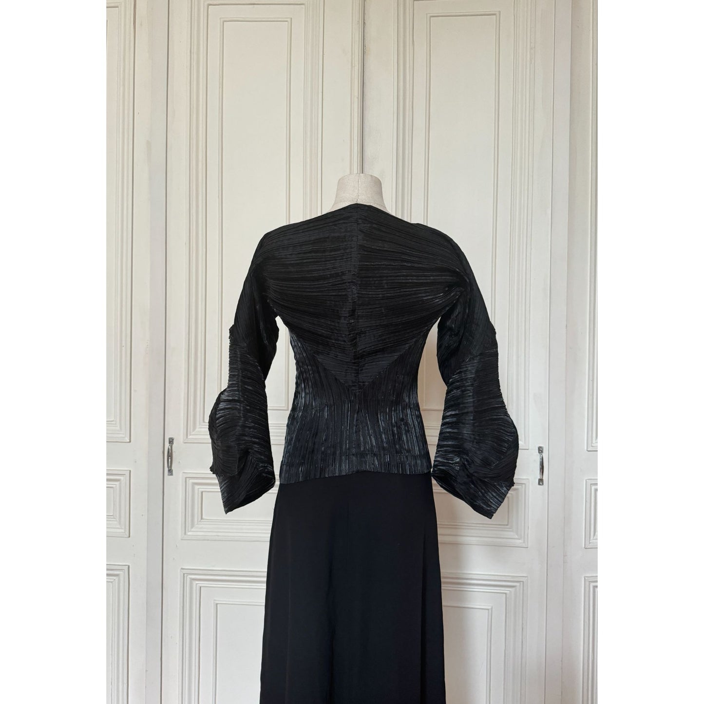 FW 1989–1990 Black Sculptural Pleated Top