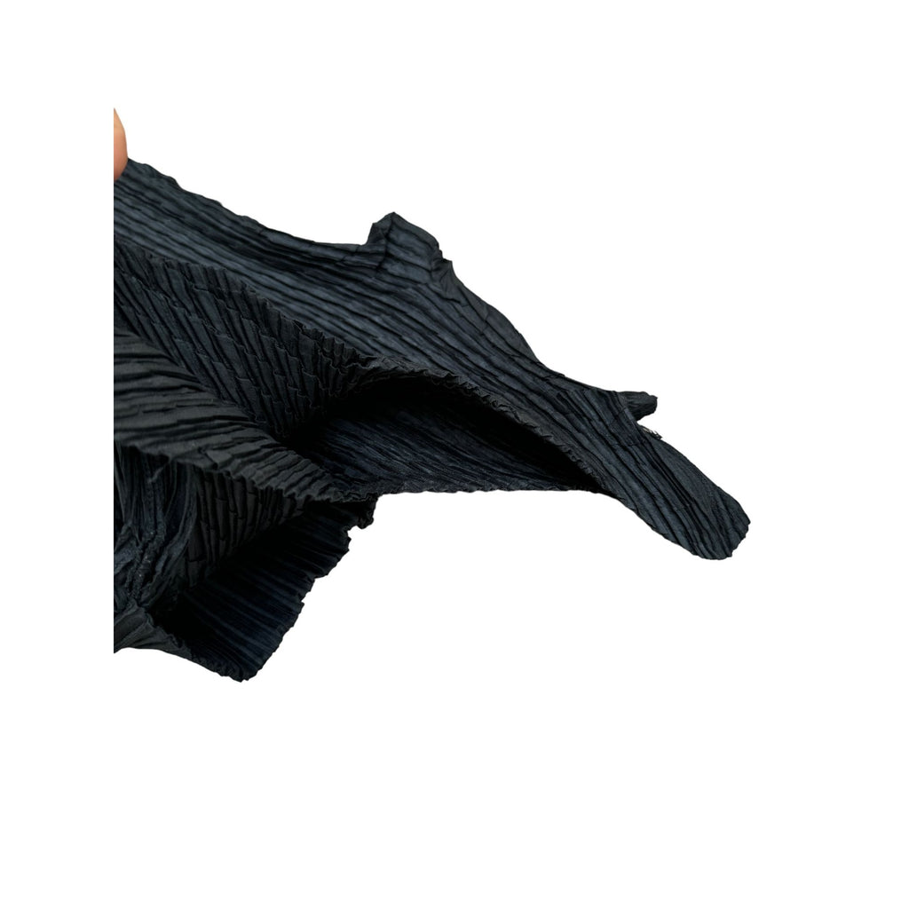 Issey Miyake  Black Pleats Pleated bag