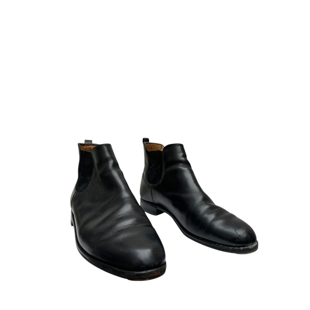 Black leather chelsea boots