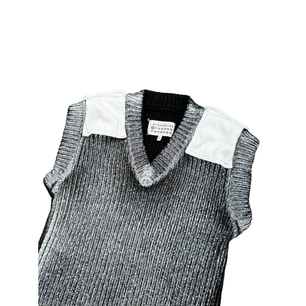 FW 2018 White Grey Painted Vest