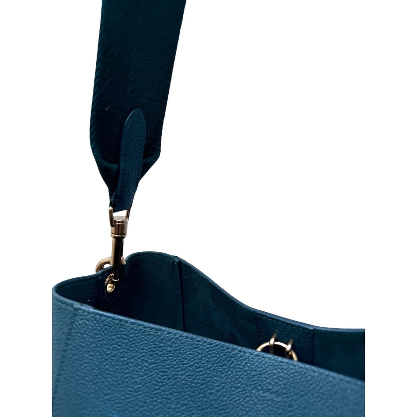 Sangle Bucket Bag in Green Grained Leather