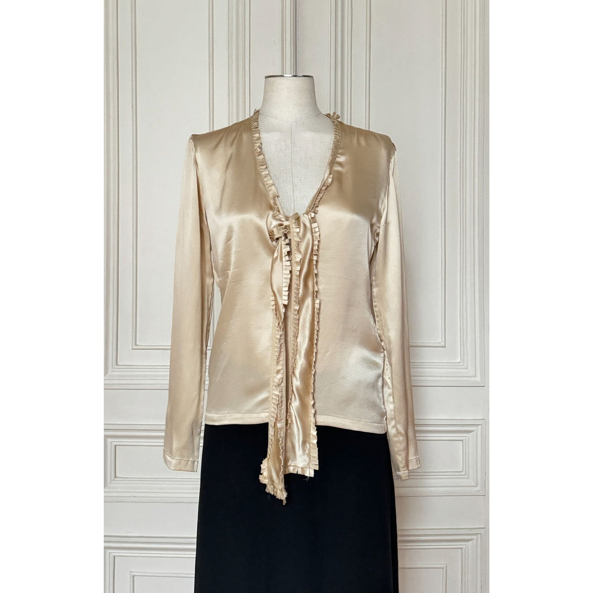 Tom Ford FW 2002 Champagne Silk Ruffle-Tie Blouse