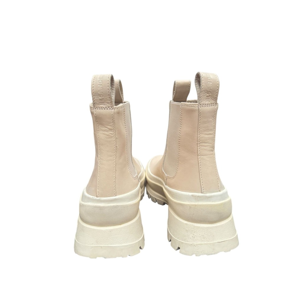 Beige Leather Vibram Boots