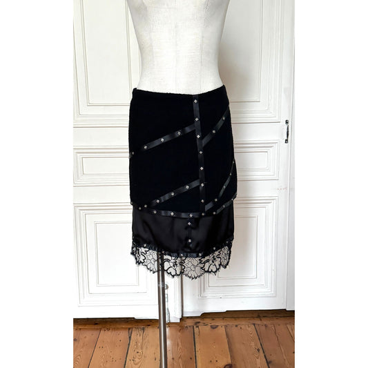 2003 black tweed skirt