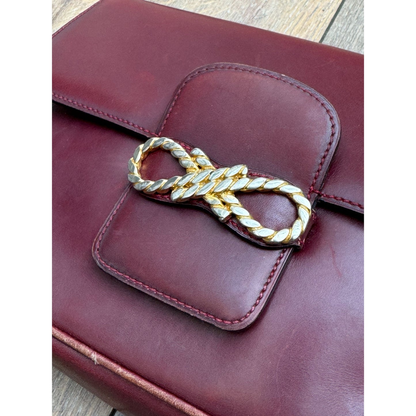 1980s Crécy Burgundy Leather Shoulder Bag 