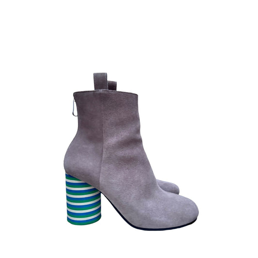 Beige Suede Striped Cylinder Heel Ankle Boots