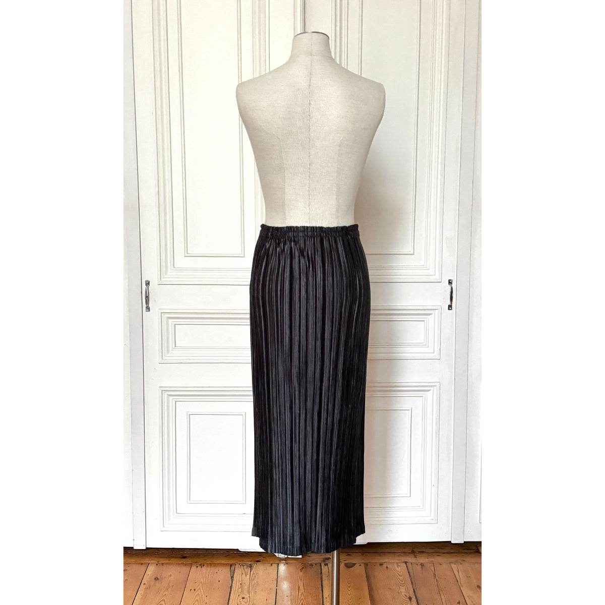 Dark Purple Pleated Maxi Skirt