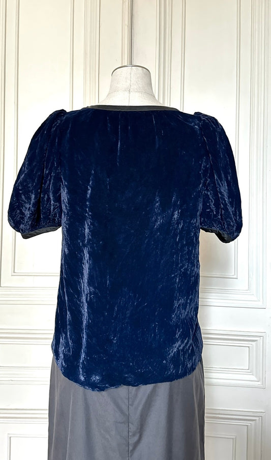 1970s Navy Velvet Top