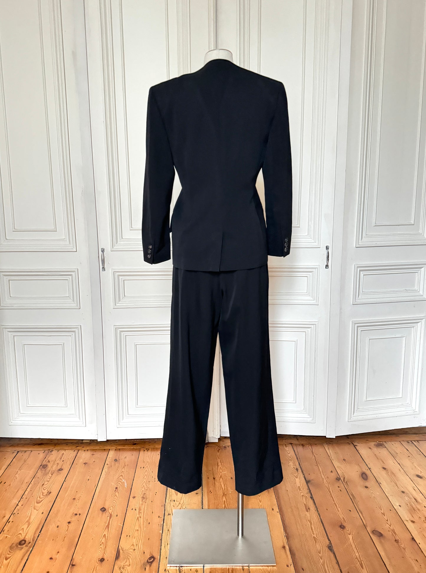 1980s Black Wool Pants Suit Size IT 40 EU 36