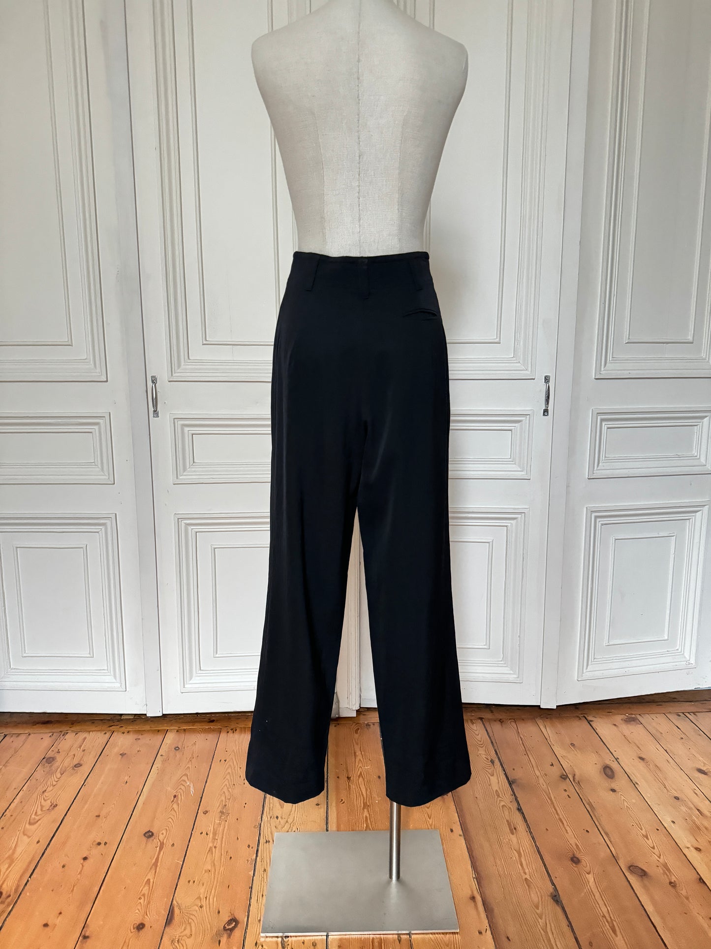 1980s Black Wool Pants Suit Size IT 40 EU 36