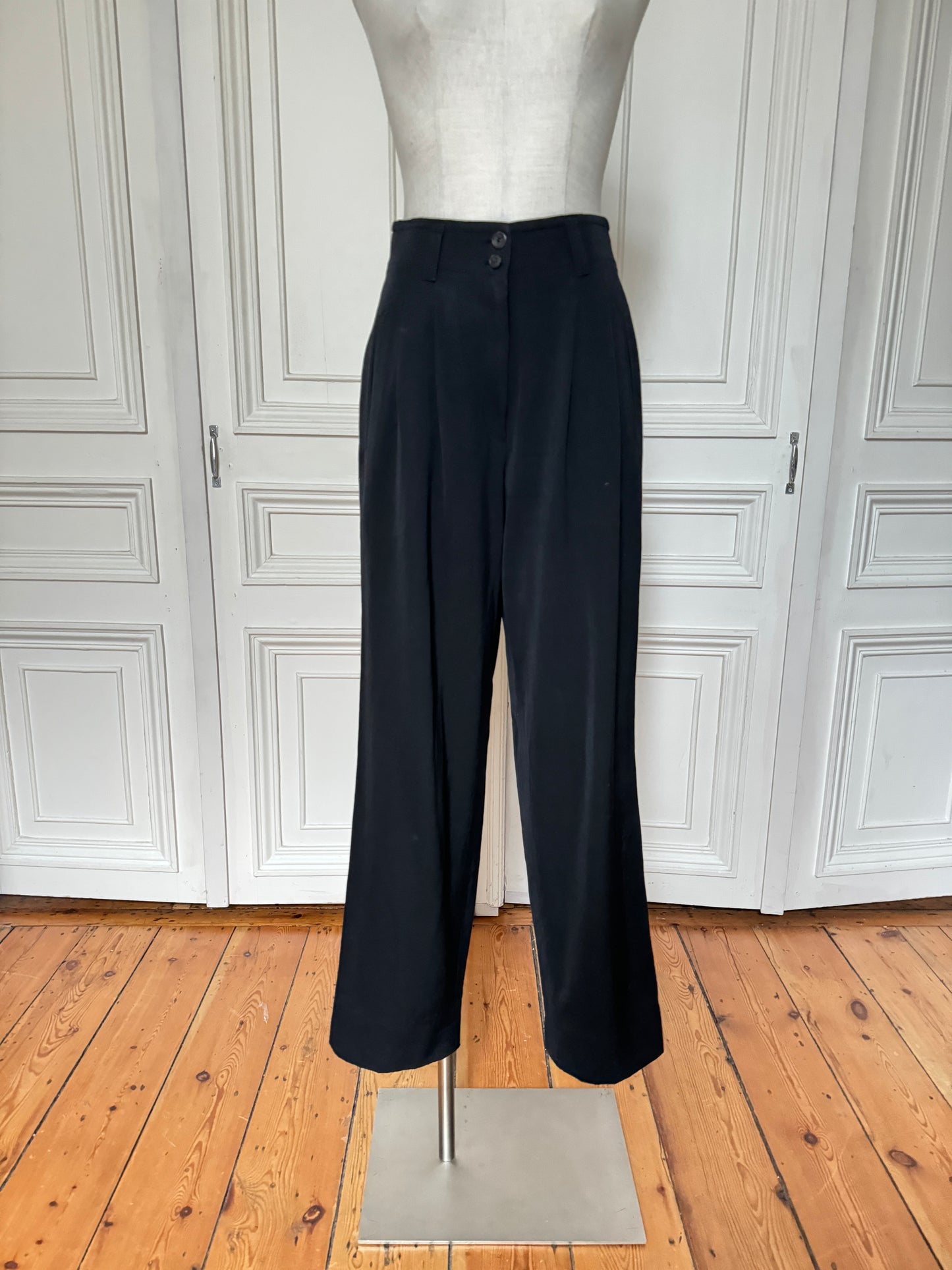1980s Black Wool Pants Suit Size IT 40 EU 36