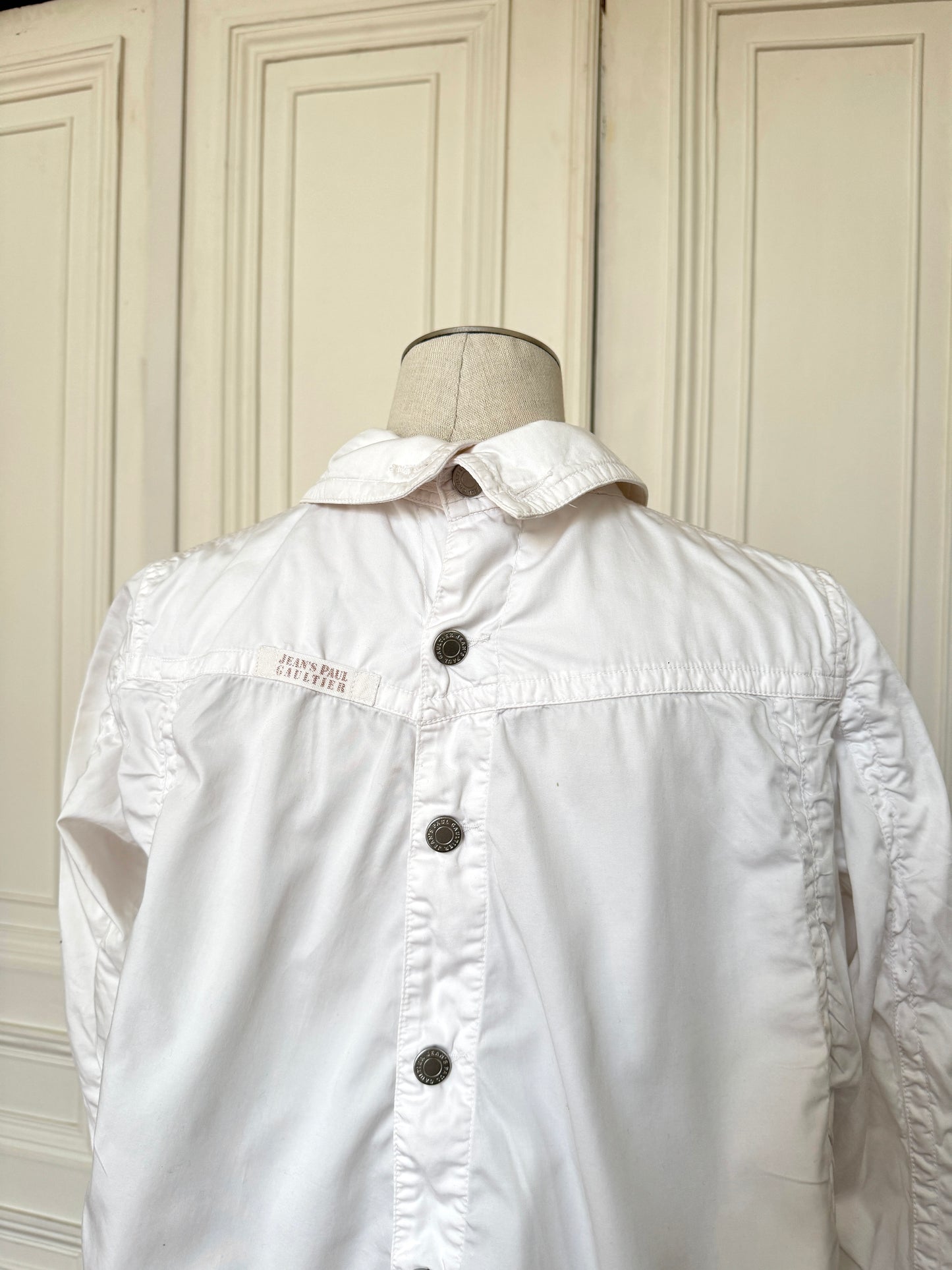 White Cotton Cropped Jacket 