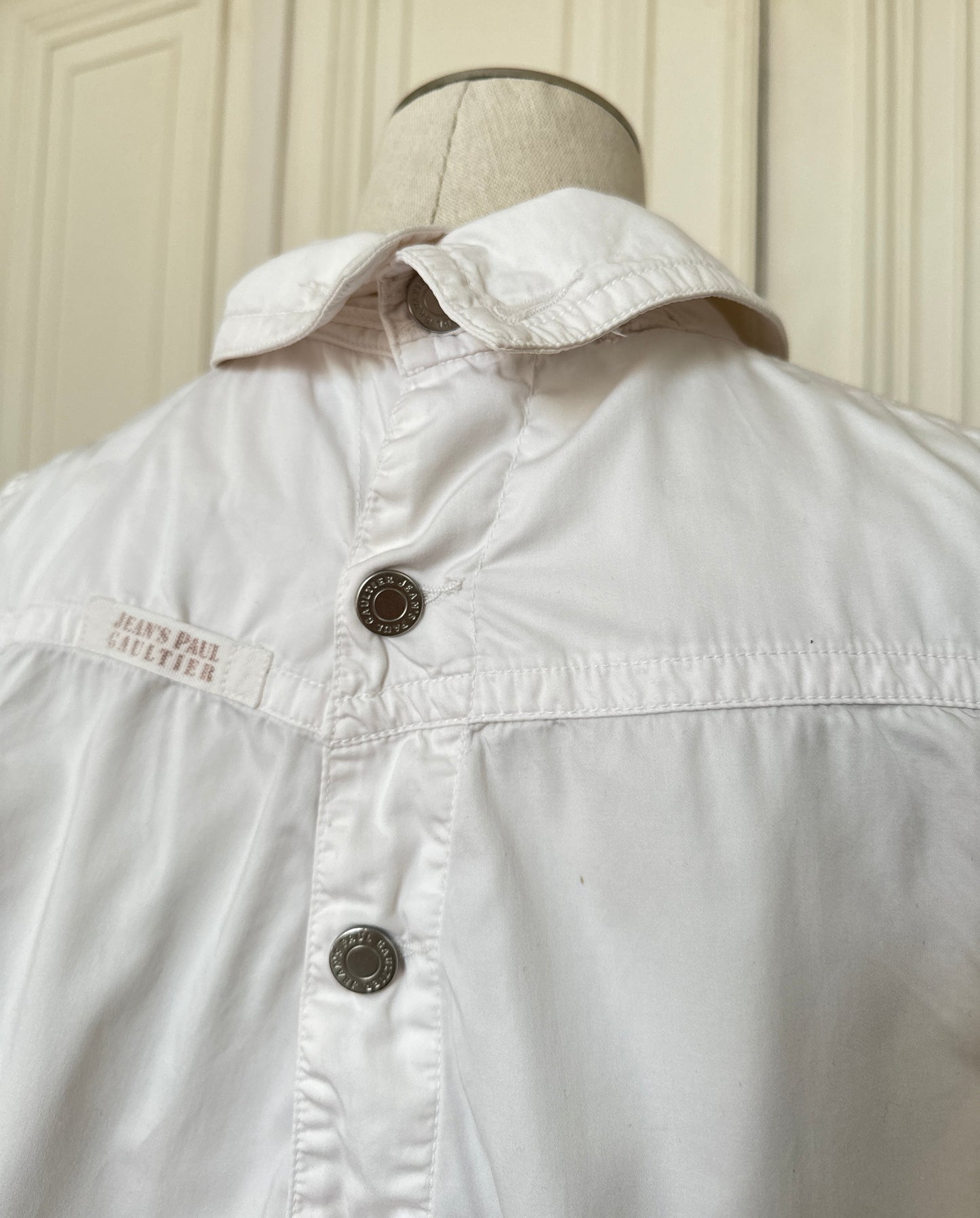 White Cotton Cropped Jacket 