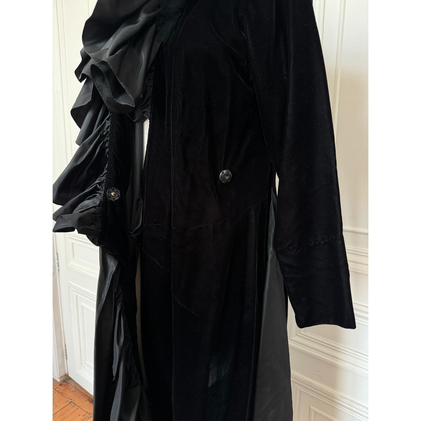 Fall 1984 Runway Silk Taffeta Ruffle &amp; Velvet Dress