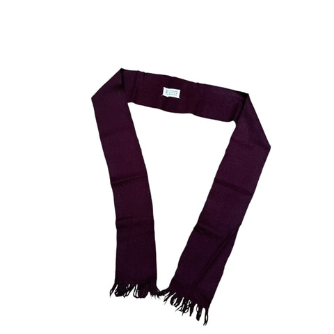 0 10 Artisanal Burgundy Wool Scarf