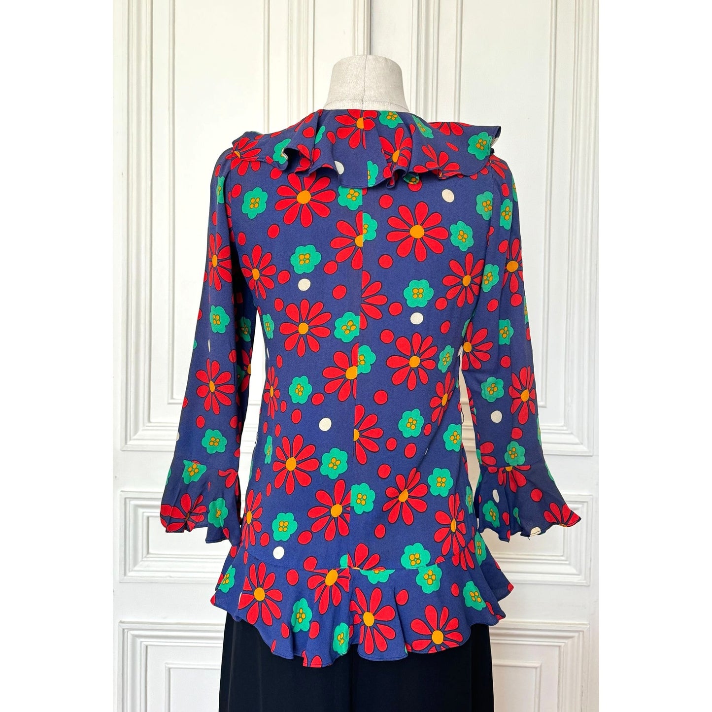 1970s Floral Viscose Ruffle Shirt Size FR 36 (fits like S) 