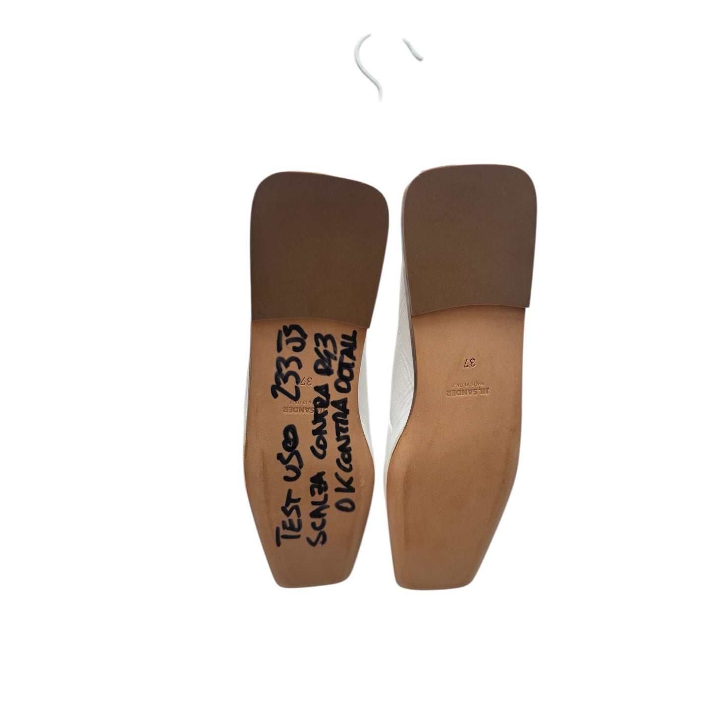 1/1 Square white square shoes Sample
