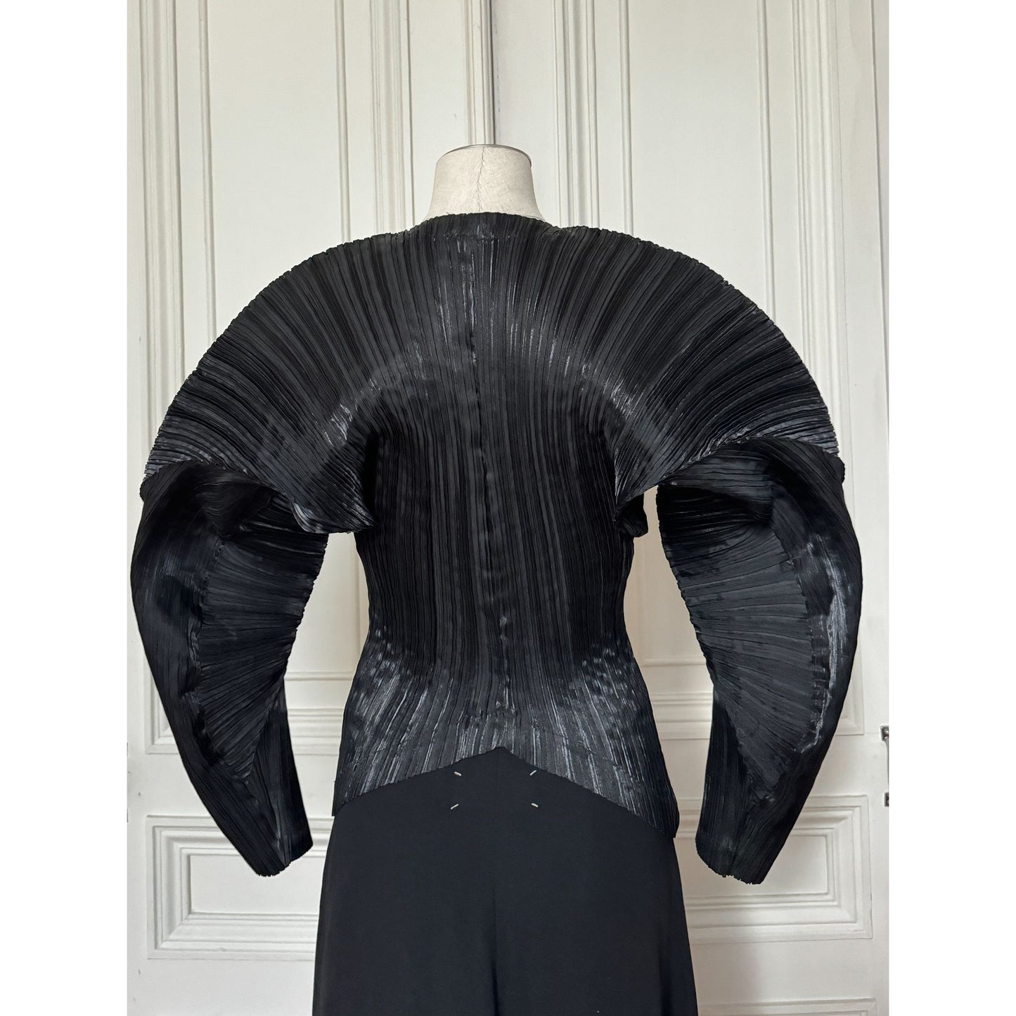 FW 1989 Black Sculptural Pleated Top