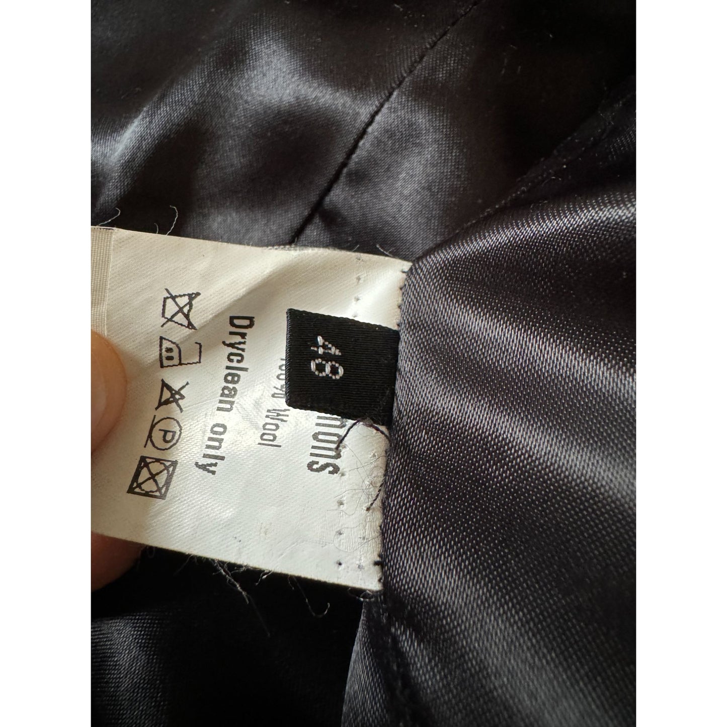 FW 2004–2005 “Waves” Black Wool Zipped Coat 