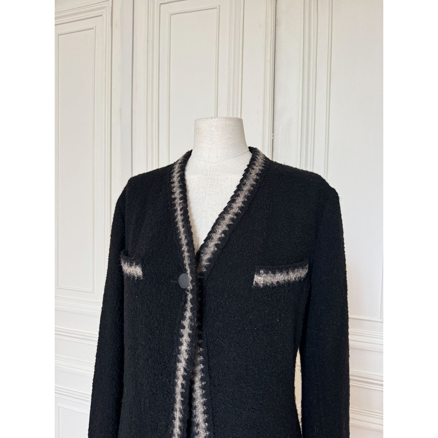 Karl Lagerfeld Fall 1998 Runway Collection Black Bouclé Tweed Wool Jacket