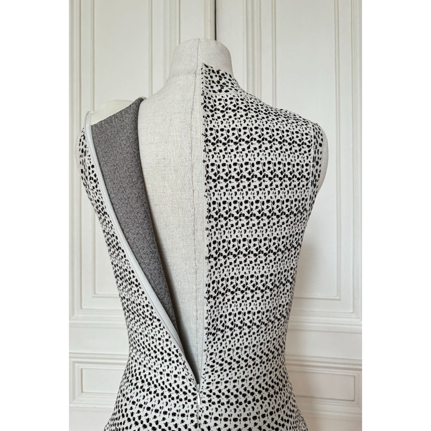 Sleeveless Printed Knit Dress 