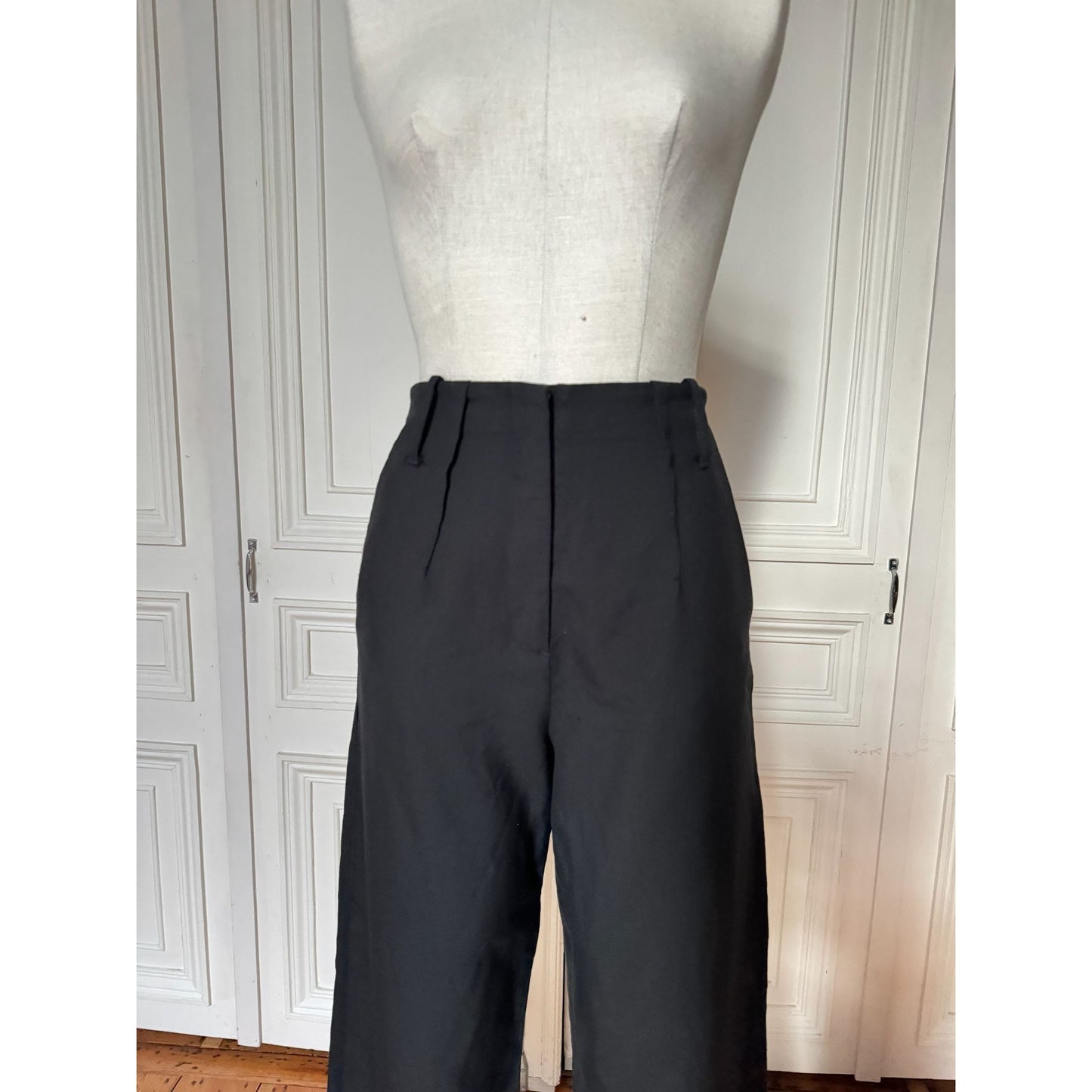 FW 2013 High Waist Black Wool Pants Size IT 42