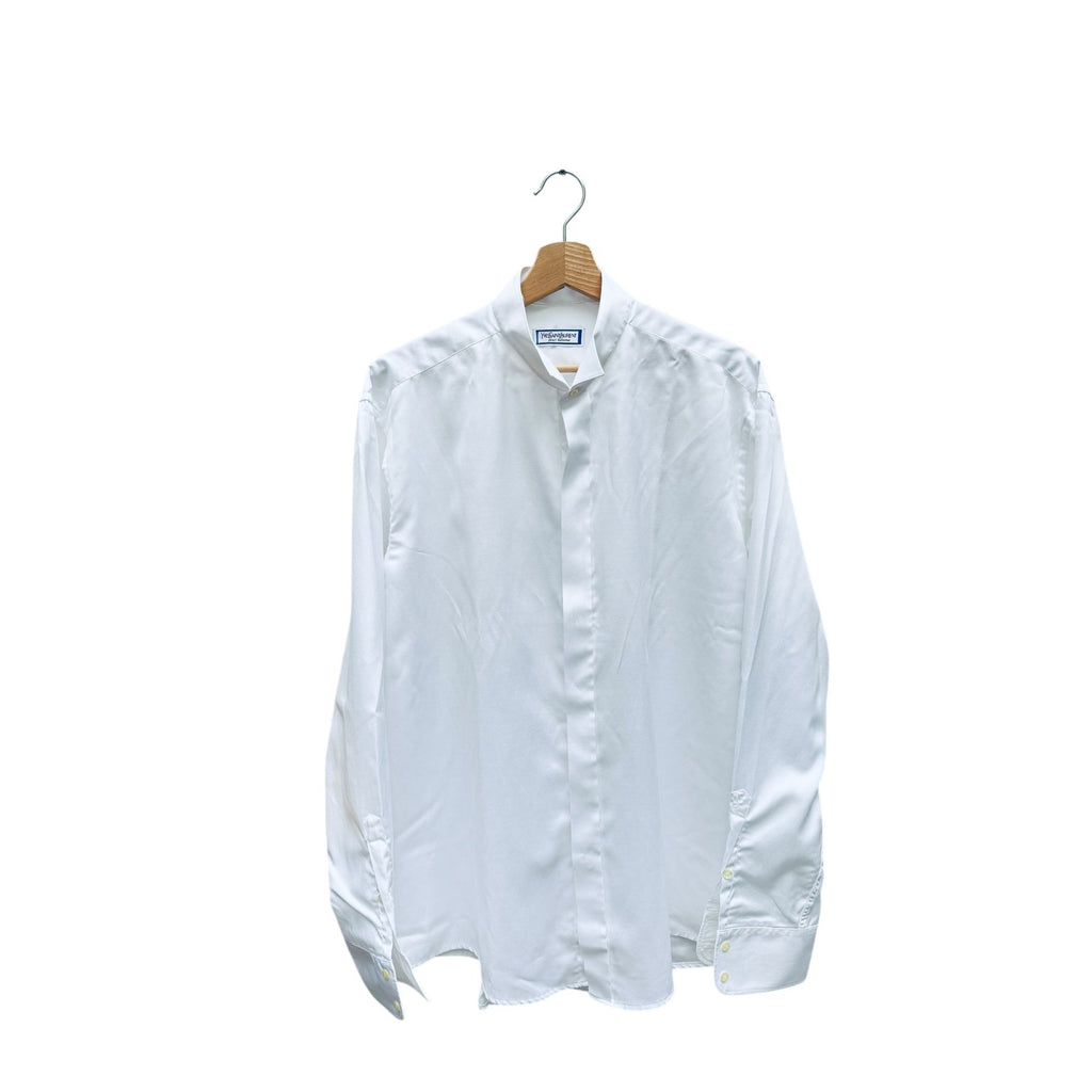 White Buttoned Shirt