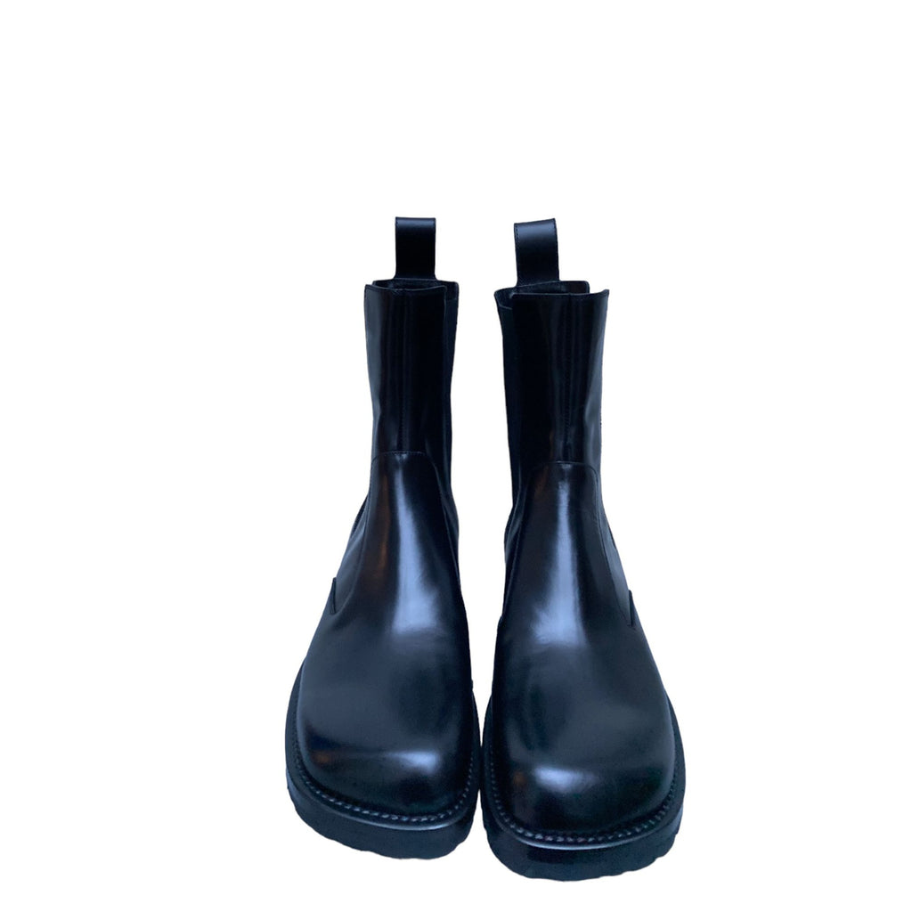 SS 2022 Black Square Chelsea Boots