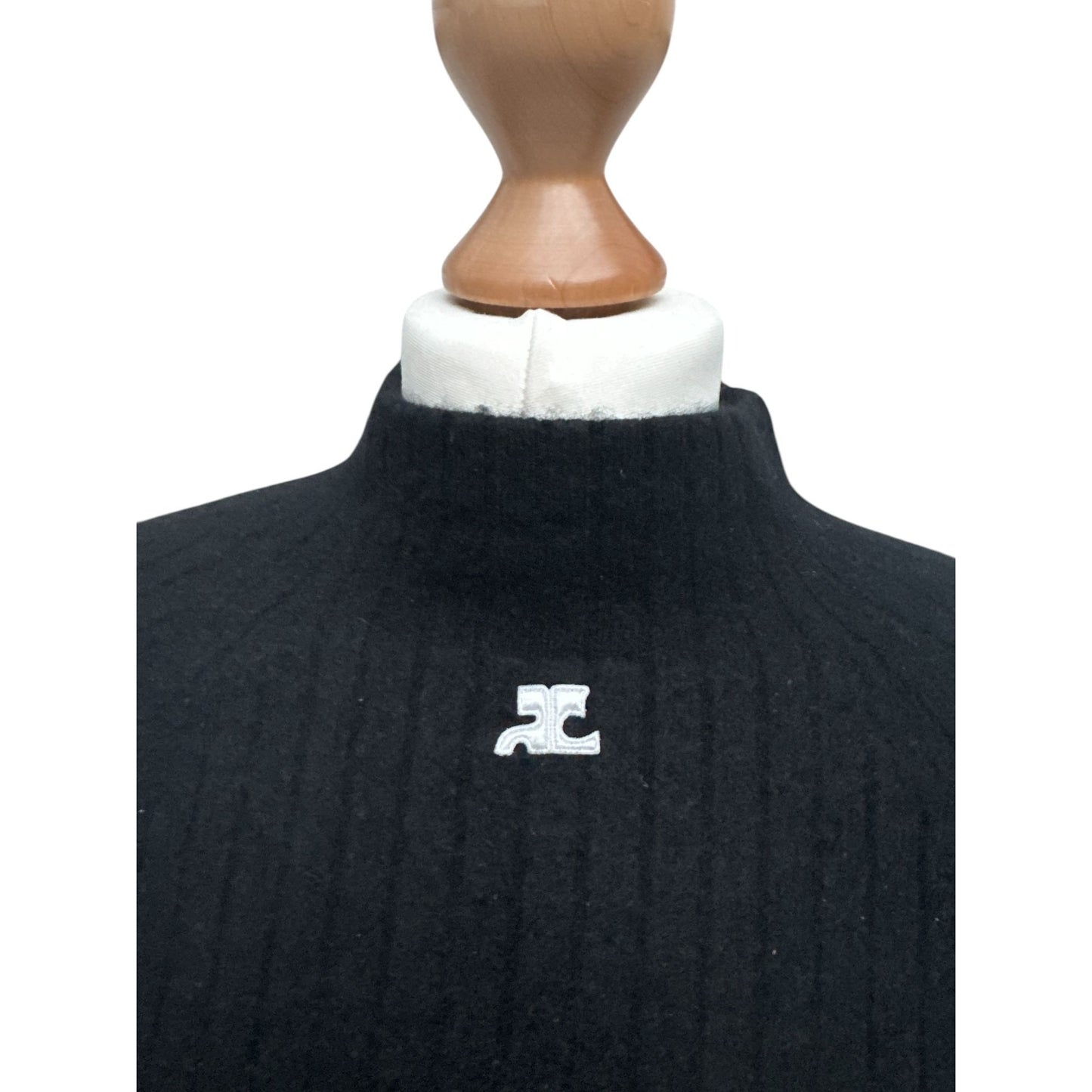 Black Cashmere Sweater Courreges logo on front