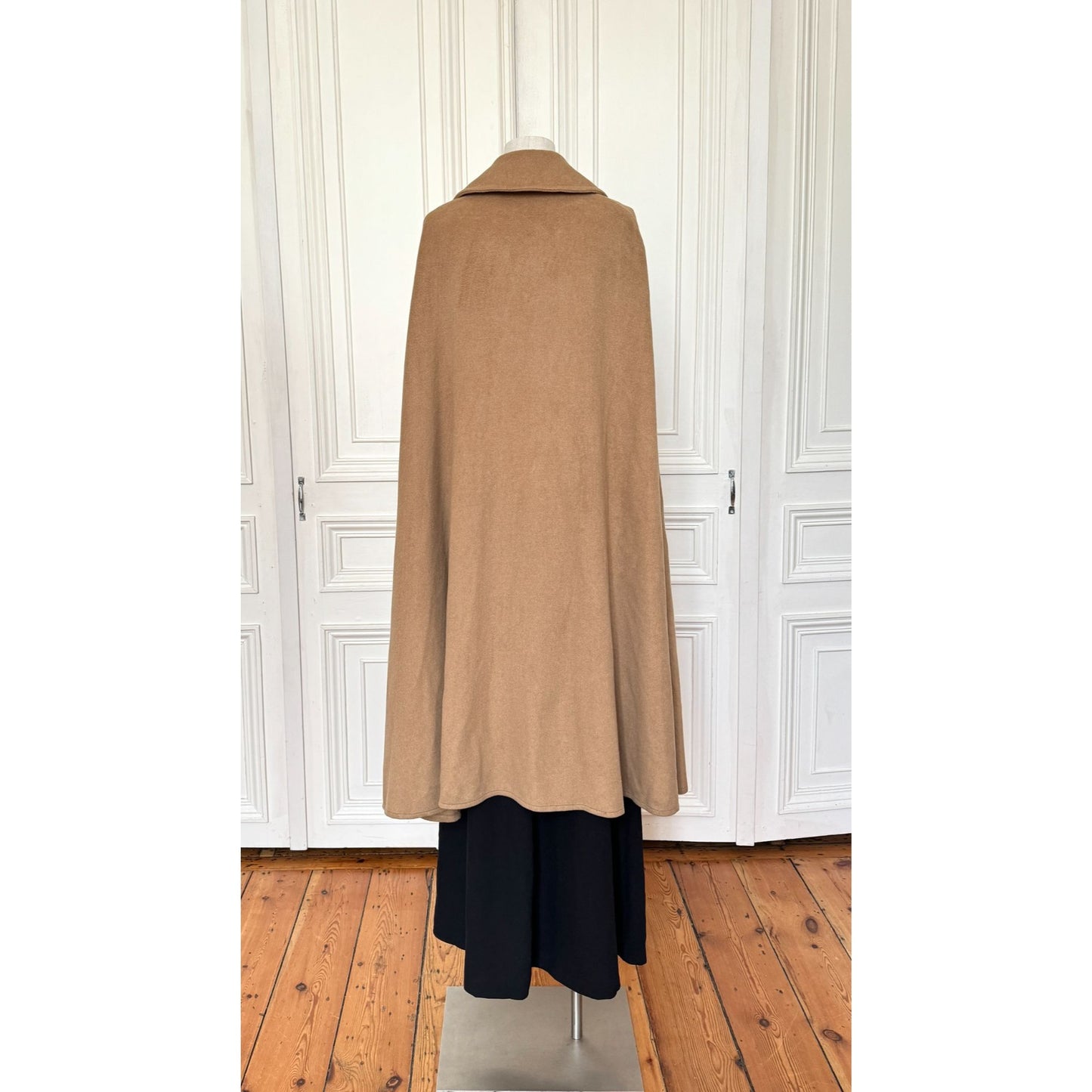 1970s Brown Wool Cape