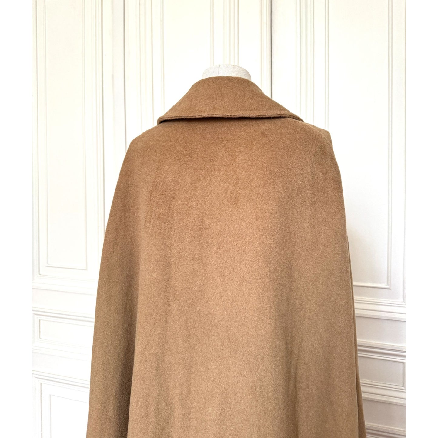 1970s Brown Wool Cape