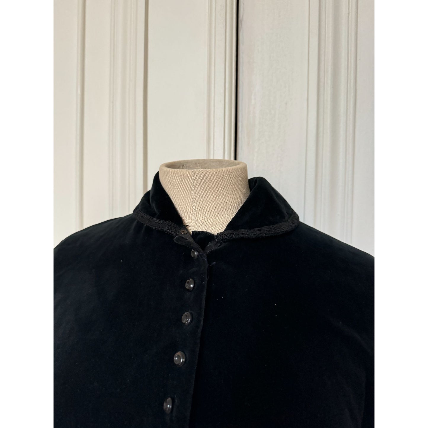 Victorian Black Silk Velvet Tea Gown Dress Late 19th Century circa 1880–1900