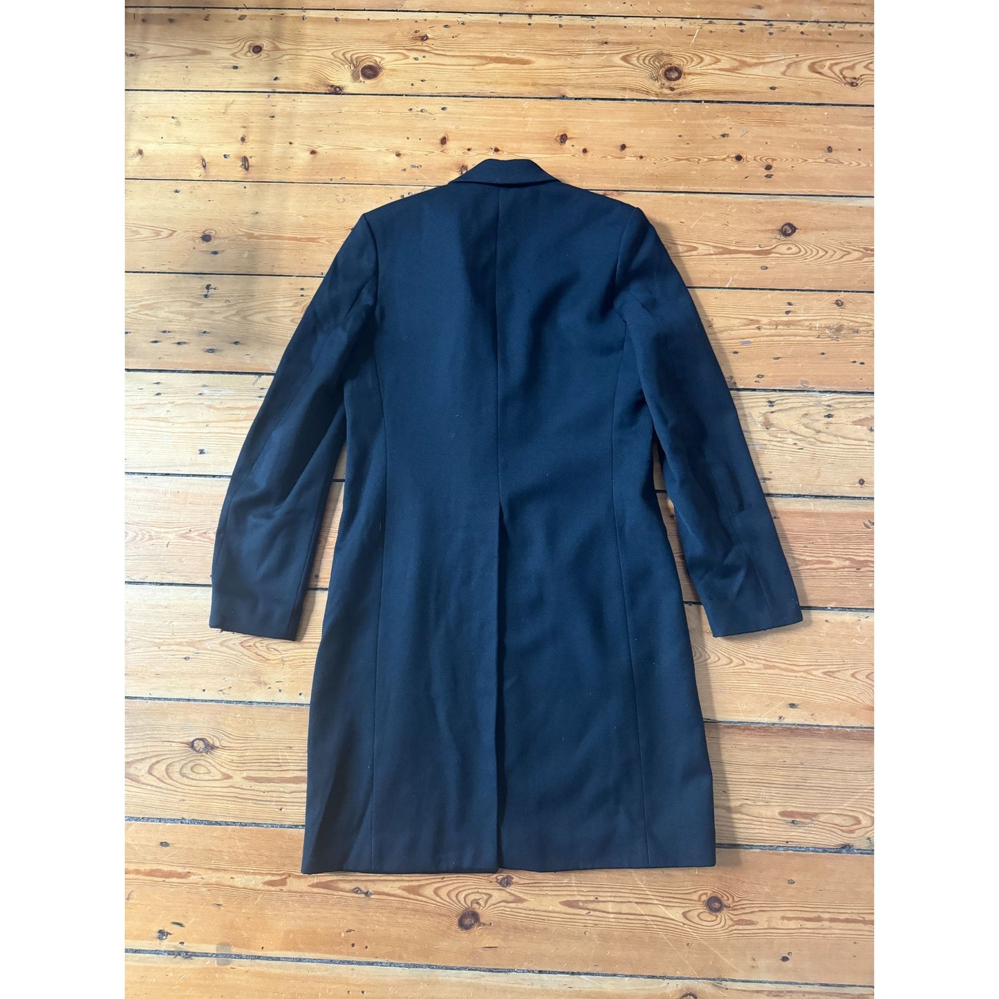 FW 1999–2000 “Disorder, Incubation, Isolation”