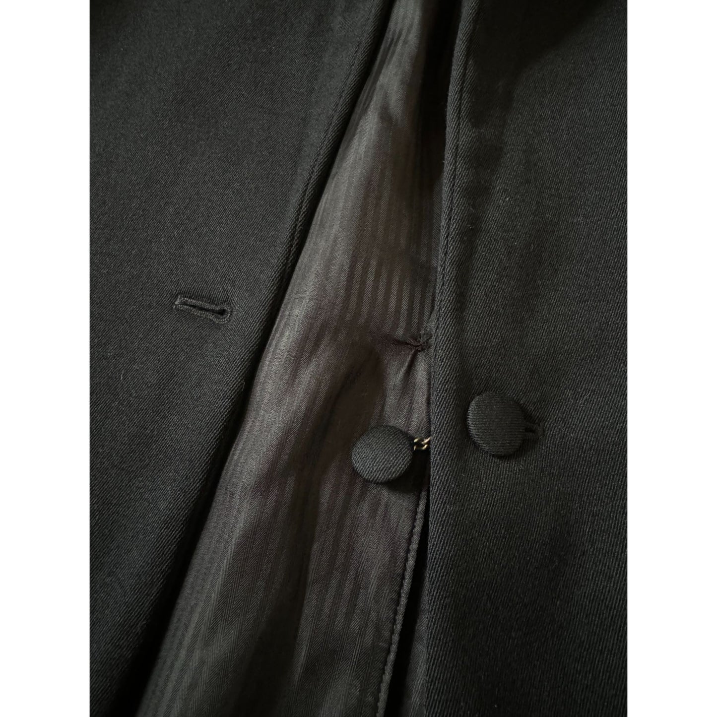 FW 1999–2000 “Disorder, Incubation, Isolation”